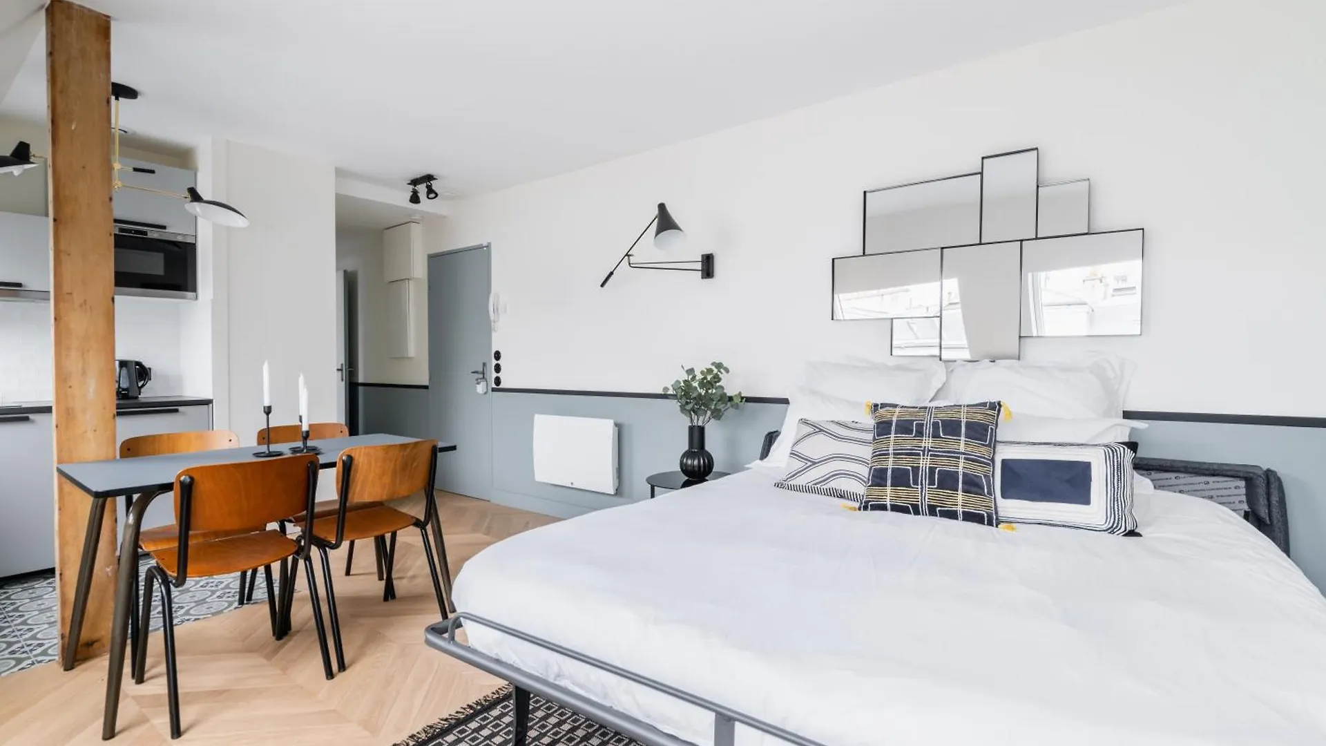 Brand New Luxury Flat In Champs Elysees - Triangle D'Or Parijs Appartement