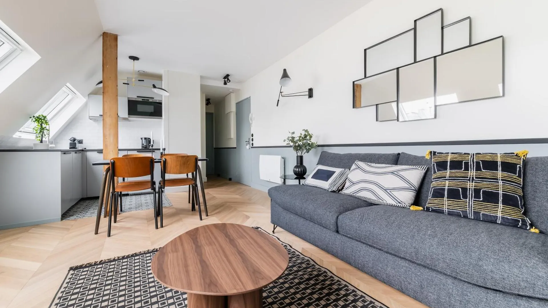 Brand New Luxury Flat In Champs Elysees - Triangle D'Or Paris